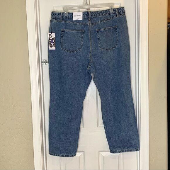 Future Collective Mid Rise Boyfriend Jeans Size 16w/18W - Picture 11 of 11